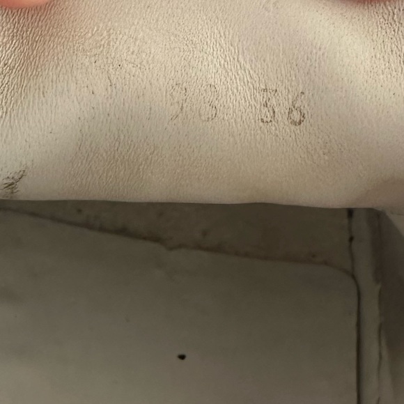 Louis Vuitton White Front Row Sneakers - Picture 6 of 11